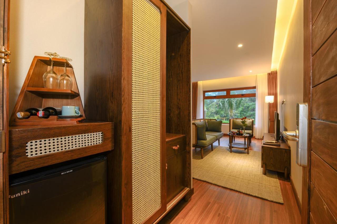 The Blossom Hoi An Ocean Front Hotel & Spa Екстериор снимка