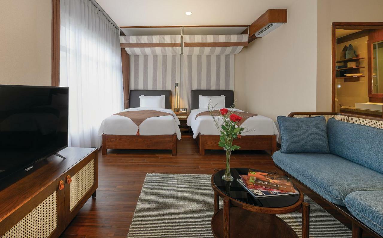 The Blossom Hoi An Ocean Front Hotel & Spa Екстериор снимка